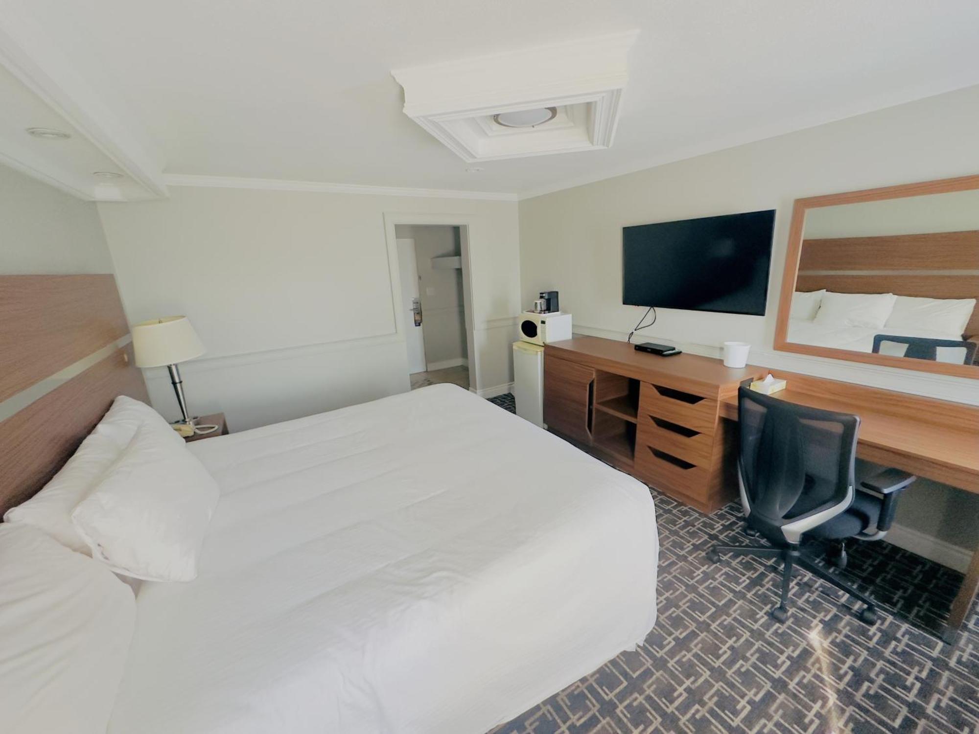 Baymont By Wyndham Edson Hotell Eksteriør bilde