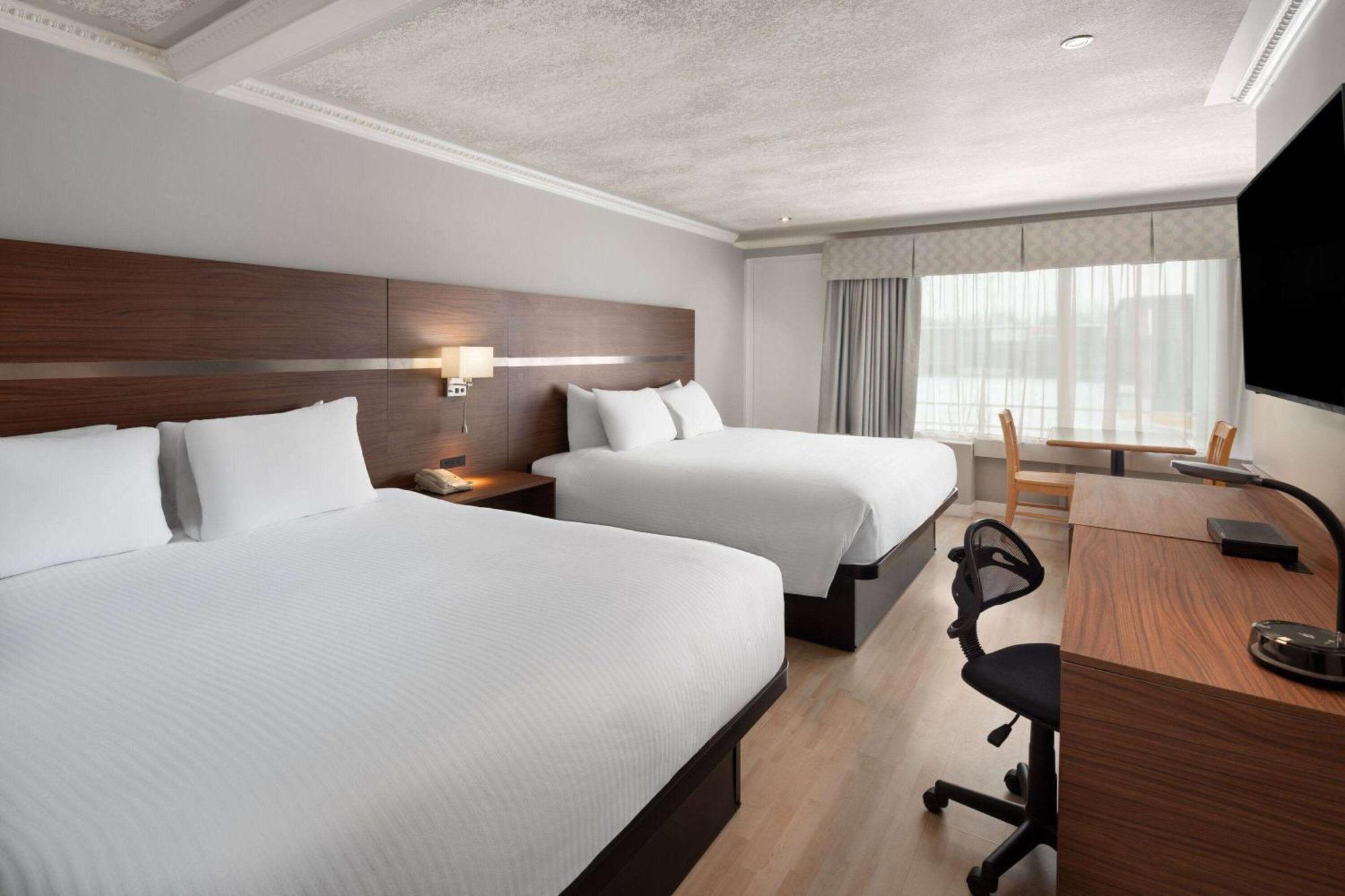 Baymont By Wyndham Edson Hotell Eksteriør bilde